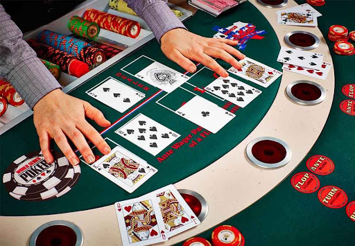 Luật chơi cơ bản của xì dách tại Debet - game bài dân gian gần gũi người Việt